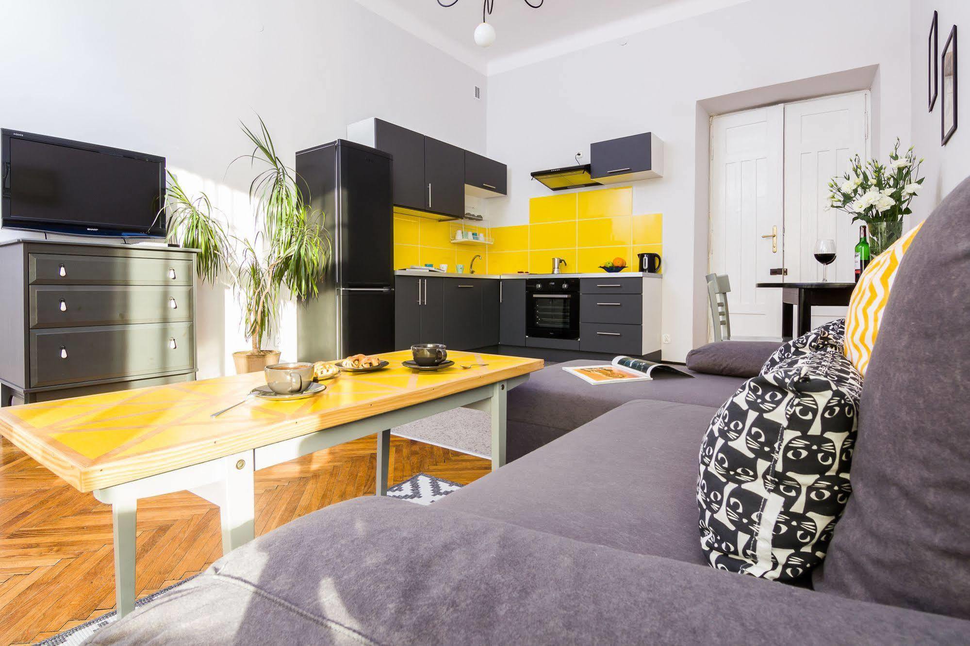 Szlak 11 - All In Apartments Краков Экстерьер фото